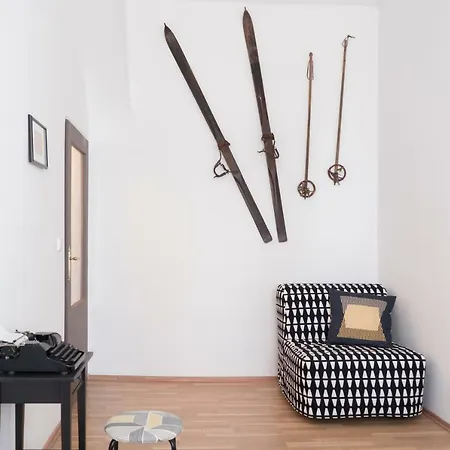 Charming Apartment Prague